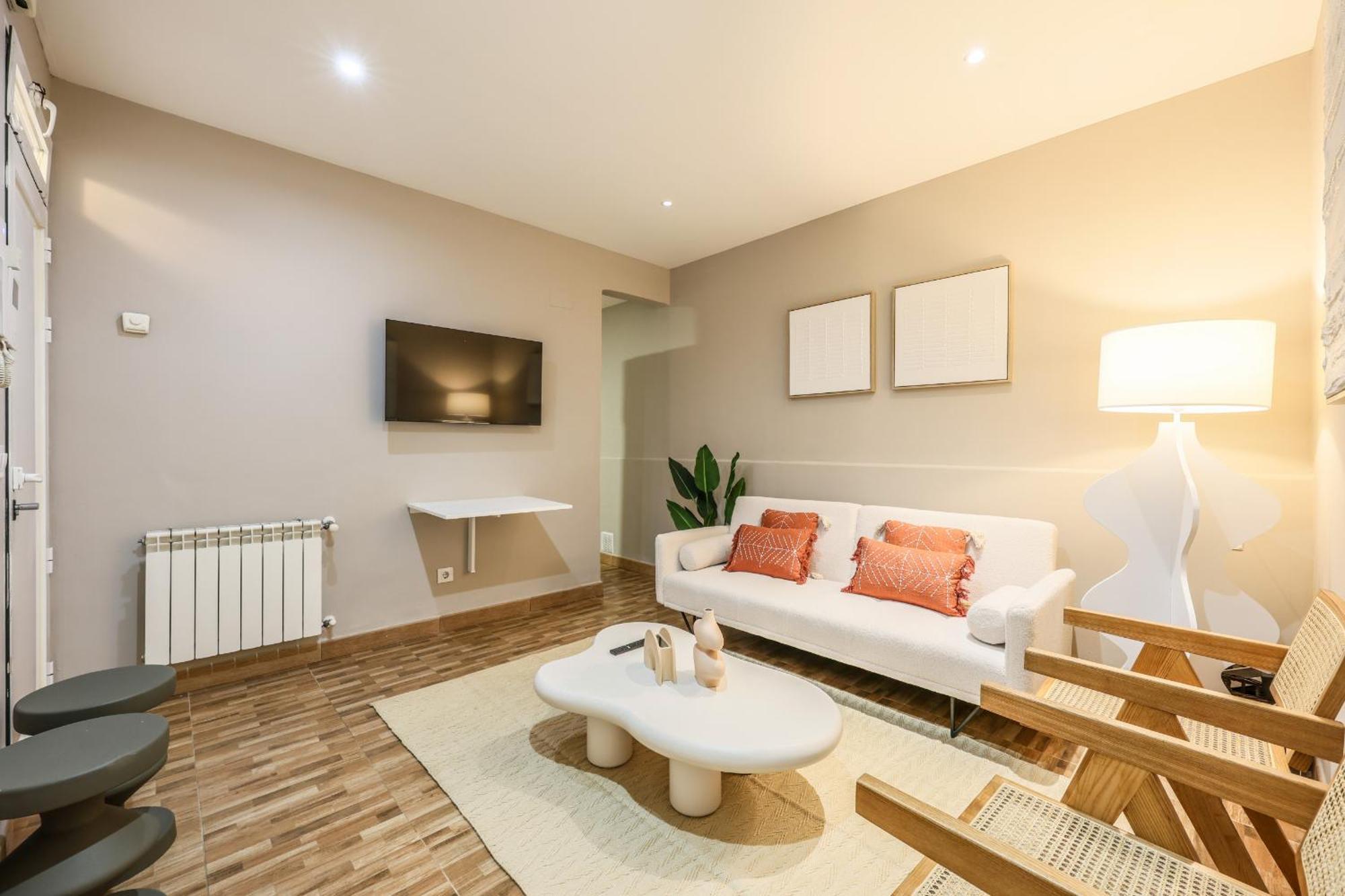 Nuevo Apartamento Funcional En Chamberi 마드리드 외부 사진