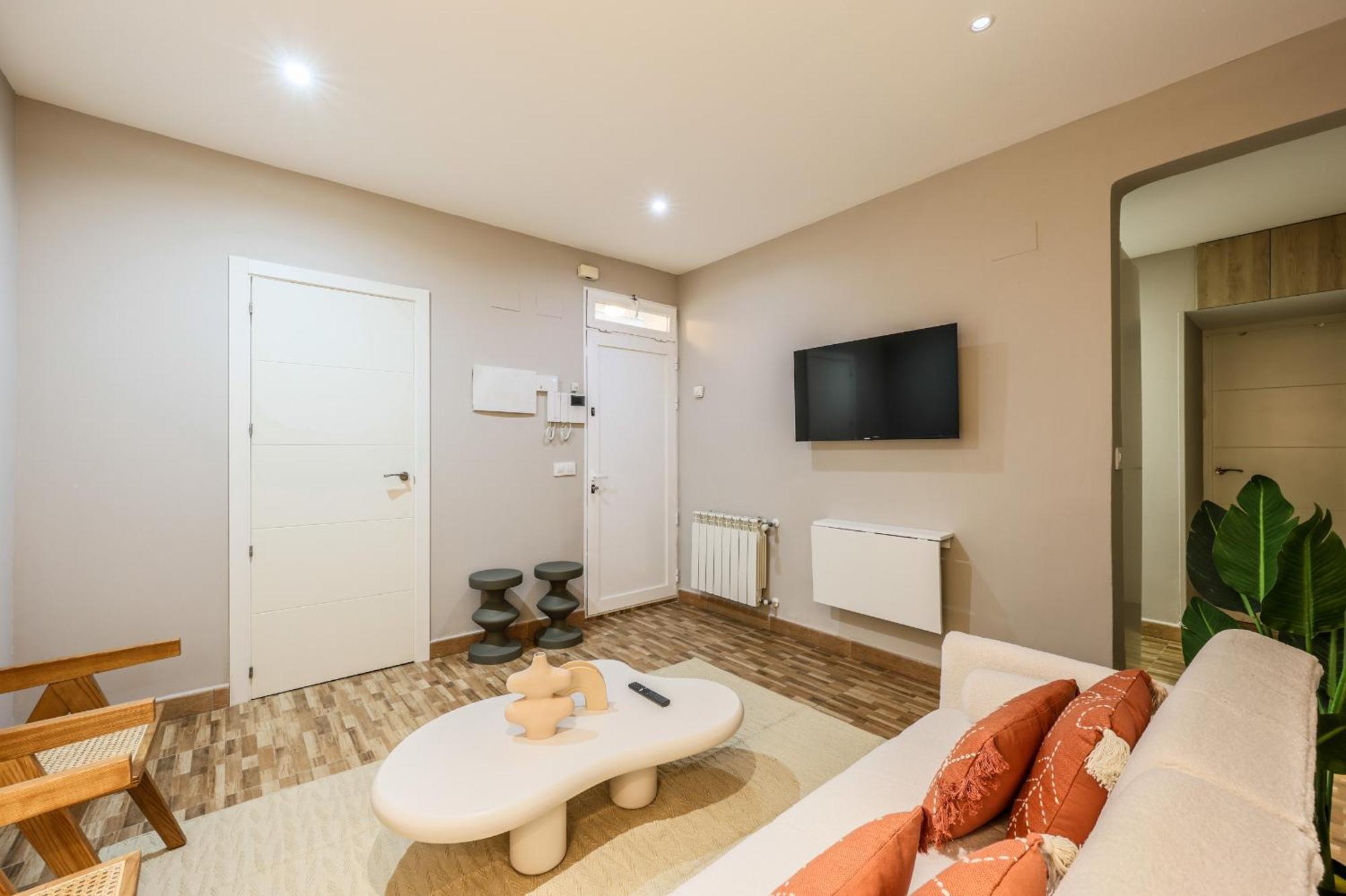 Nuevo Apartamento Funcional En Chamberi 마드리드 외부 사진